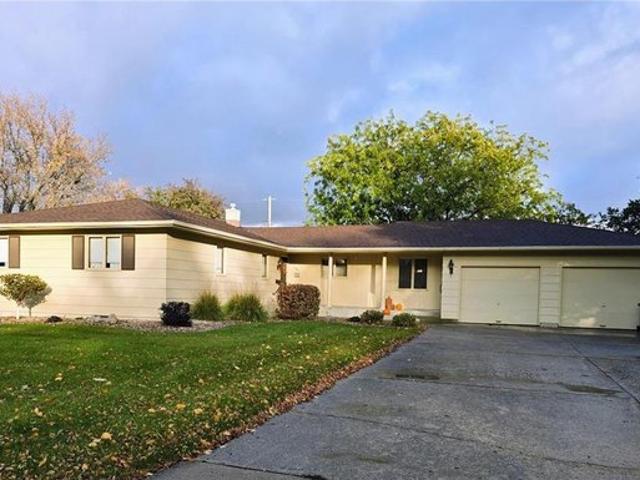 House for sale in Pipestone, Minnesota
