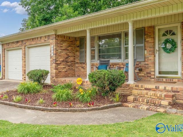House for sale in Arab, Alabama