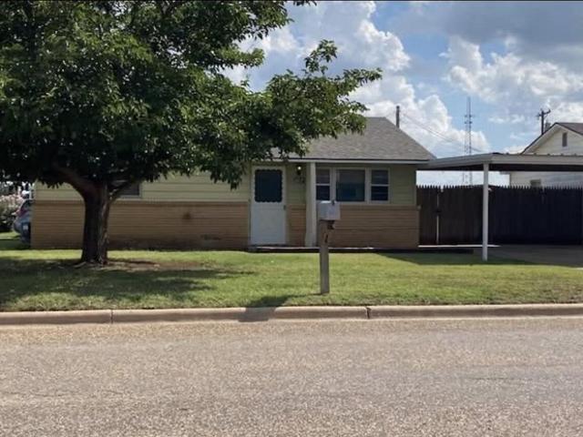 House for sale in Shallowater, Texas