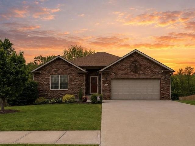 House for sale in Knob Noster, Missouri