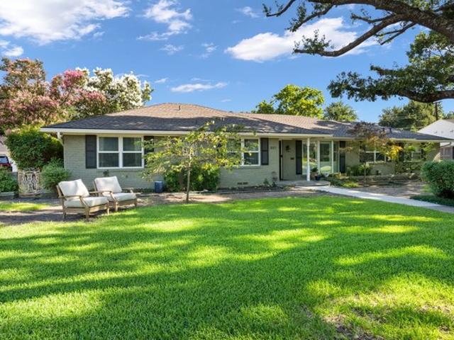 House for sale in Richardson, Texas