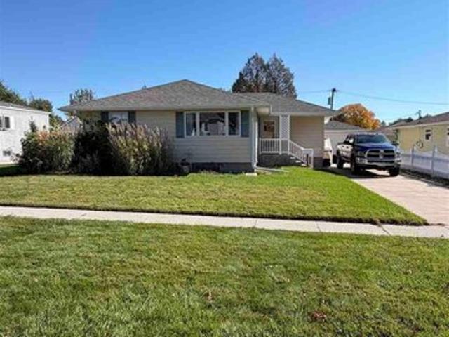 House for sale in Alliance, Box Butte County