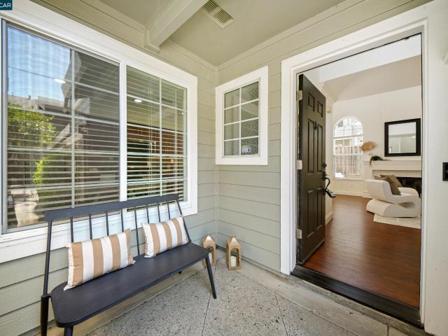 Condo for sale in San Ramon, California