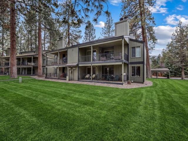 Condo for sale in Oregonia