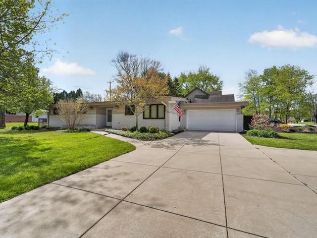 House for sale in Bayside, Wisconsin