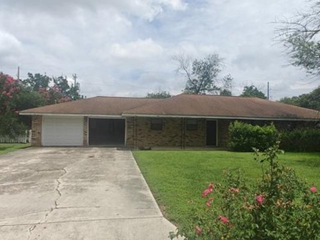 House for sale in Seguin, Texas