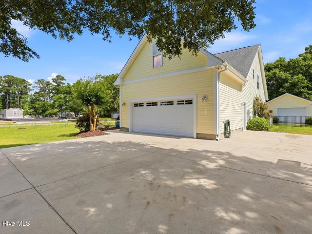 House for sale in Hampstead, North Carolina