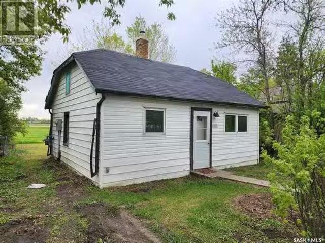 House for sale in Grenfell