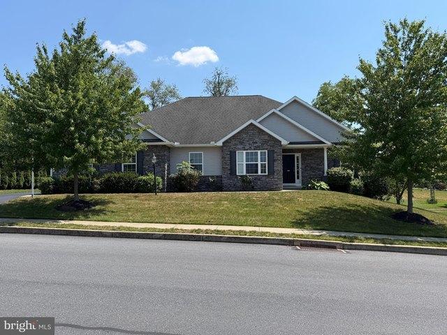 House for sale in Cumberland, Pennsylvania