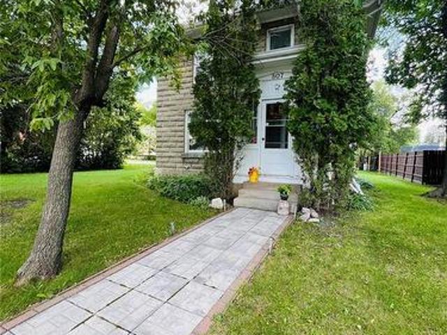 House for sale in Moosomin, Saskatchewan