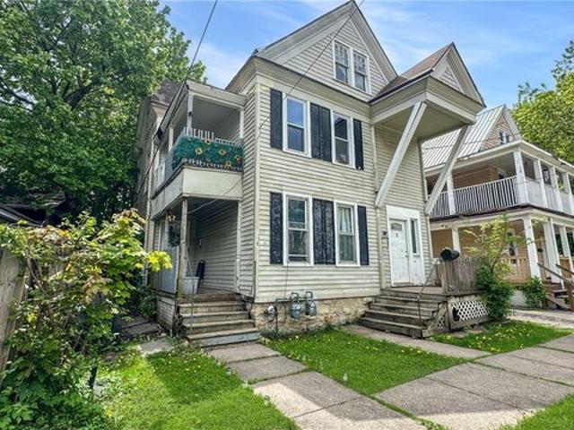 House for sale in Oneida, New York
