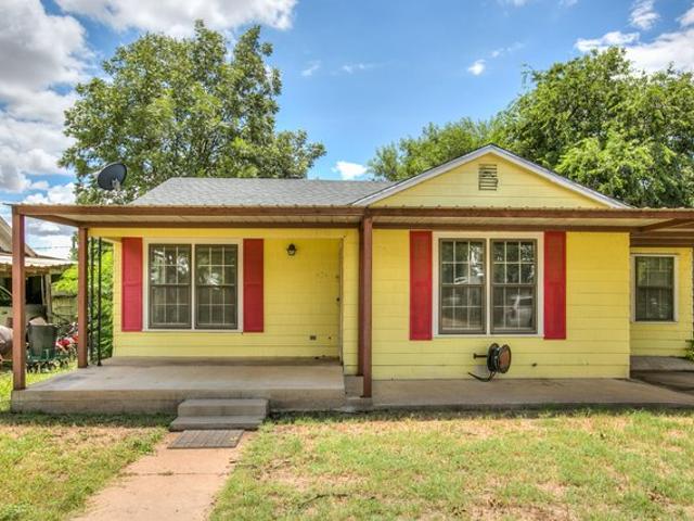 House for sale in Ballinger, Texas
