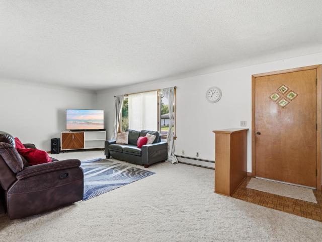 House for sale in Bussler Trailer Court, Winthrop