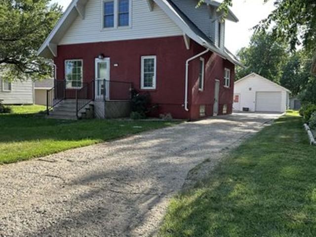 House for sale in Sanborn, Iowa