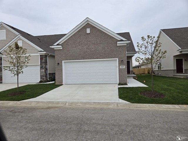 Condo for sale in Monroe, Monroe County