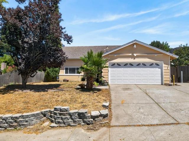 House for sale in Rodeo, California