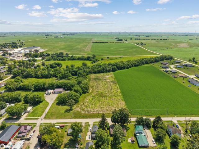 Land for sale in Montezuma, Iowa