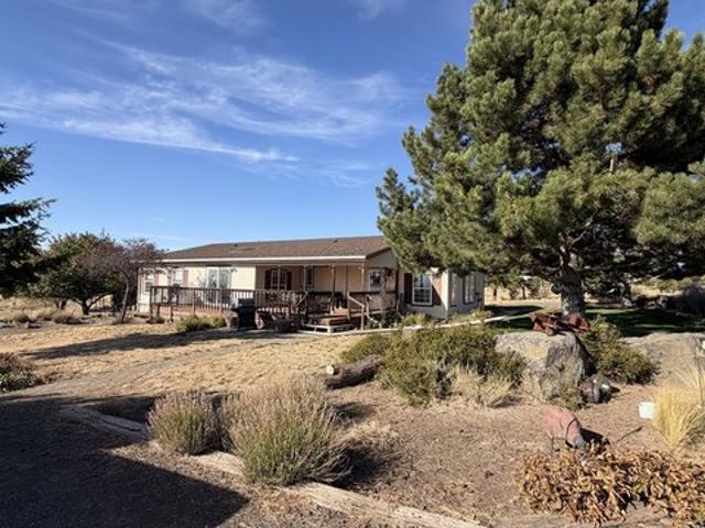 House for sale in Condon, Gilliam County