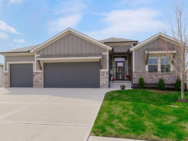Property for sale in Lone Jack, Missouri