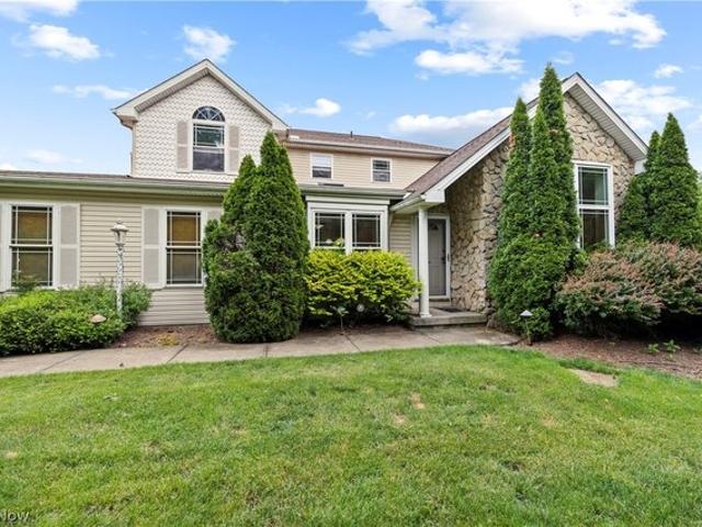 Condo for sale in Brunswick, Ohio