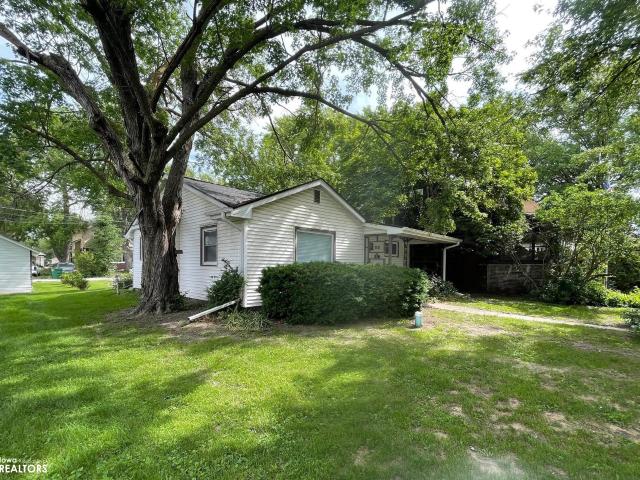 House for sale in Creston, Iowa