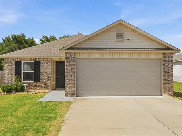 House for sale in Mustang, Oklahoma