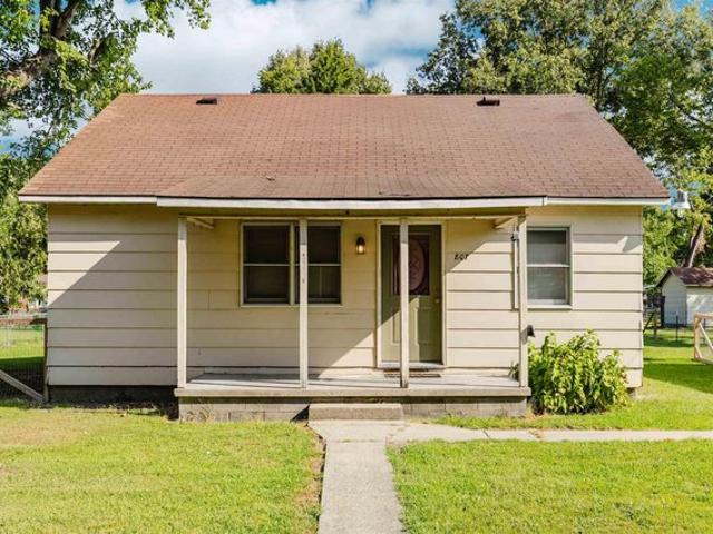 House for sale in West Frankfort, Illinois