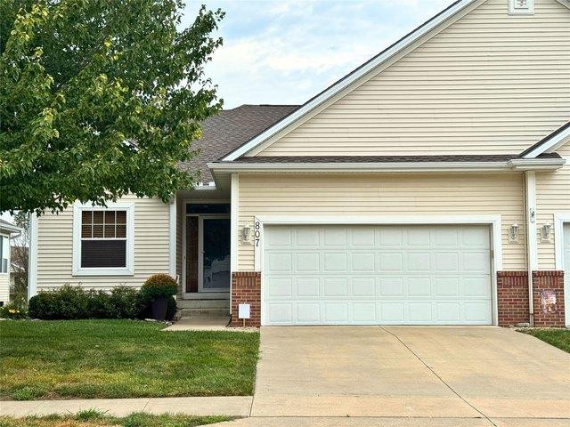 Townhouse for sale in Polk City, Iowa