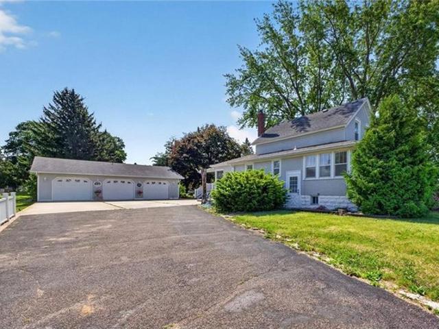 House for sale in Wabasha, Minnesota