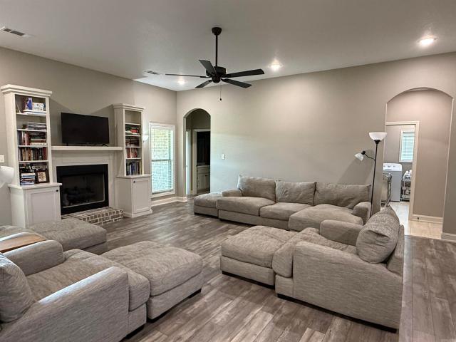 House for sale in Ark