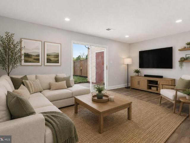 Townhouse for sale in Virginia