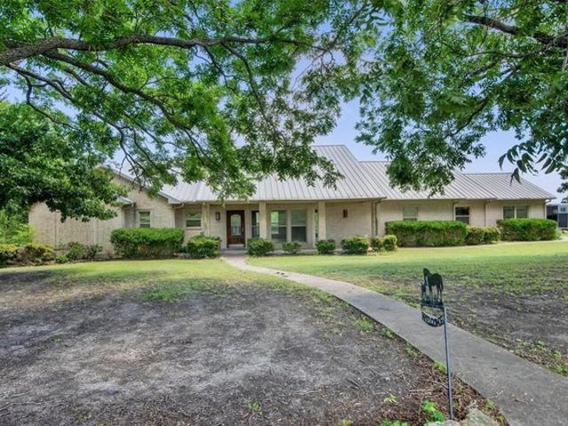 Farm for sale in Blue Ridge, Texas