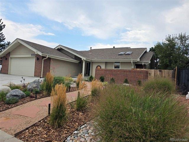 House for sale in Arapahoe, Colorado