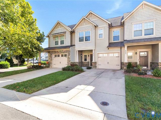 Townhouse for sale in Virginia