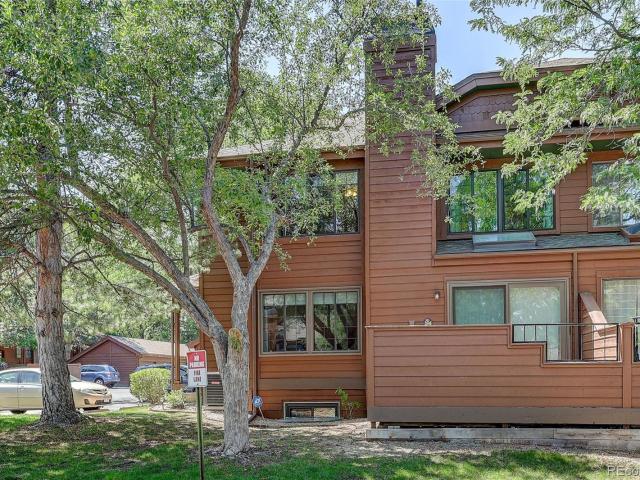 Condo for sale in Arvada, Colorado