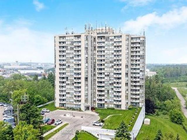Condo for sale in Georgetown, Ontario