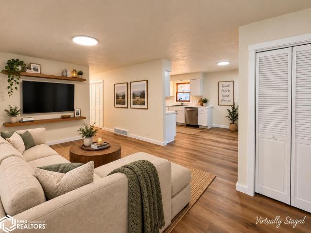 House for sale in Onawa, Iowa