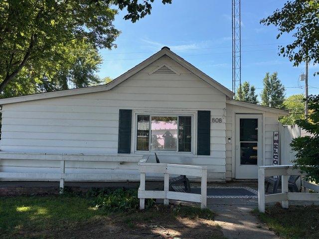House for sale in Ludington, Michigan