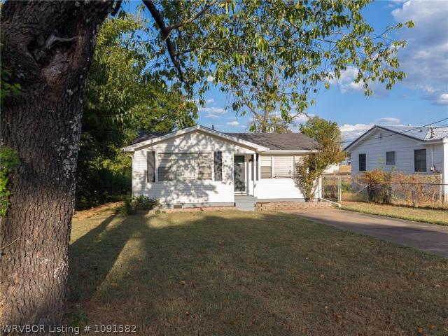 House for sale in Ark