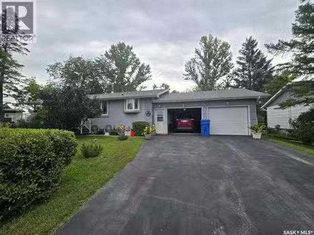 House for sale in Stoughton, Saskatchewan
