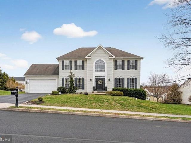 House for sale in Douglassville, Pennsylvania