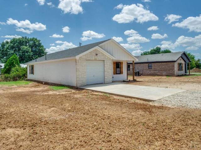 House for sale in De Leon, Texas