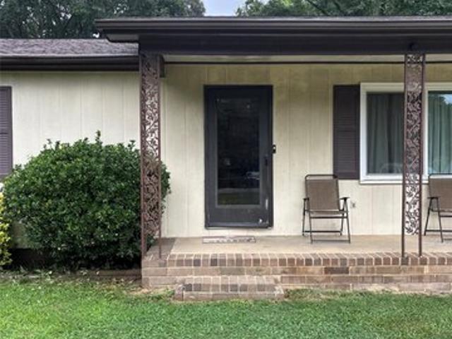 House for sale in Stanley, North Carolina