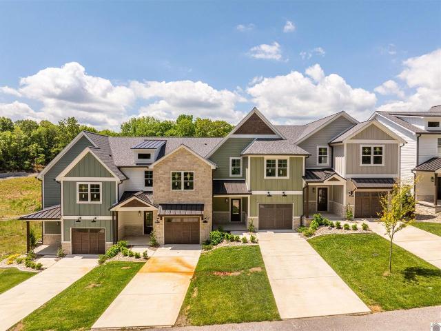 Townhouse for sale in Grand Rivers, Kentucky
