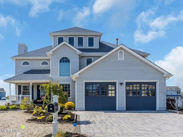 House for sale in Lanoka Harbor, New Jersey