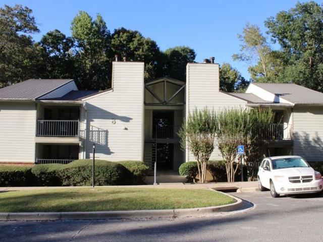 Condo for sale in Hoover, Jefferson County