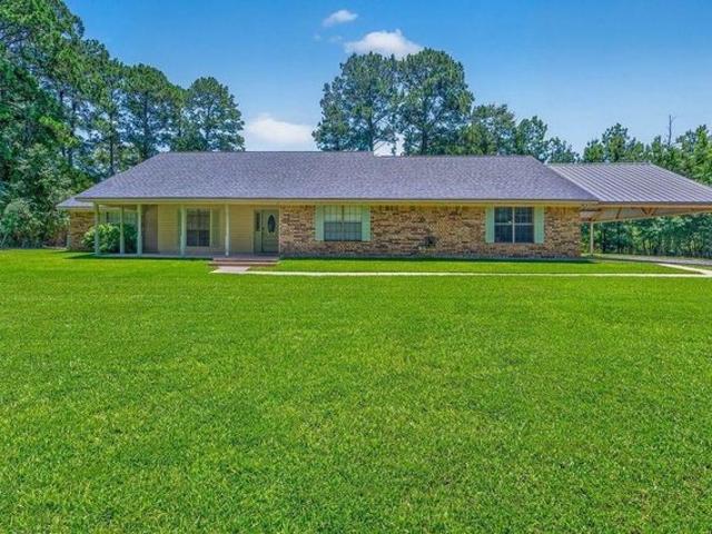 House for sale in Harrison, Texas