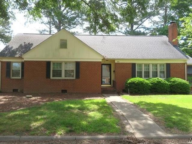 House for sale in Roanoke Rapids, North Carolina