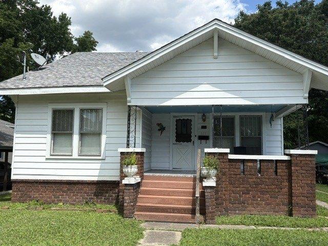 House for sale in Murphysboro, Illinois