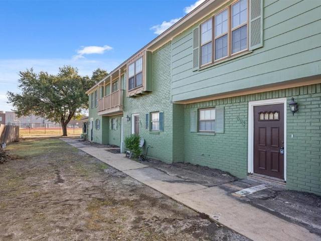 Condo for sale in Waco, McLennan County